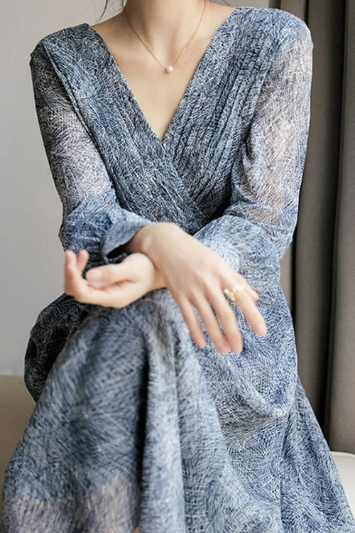 100 Mulberry Silk Blue Long-Sleeve Hand Pleated Midi Dress