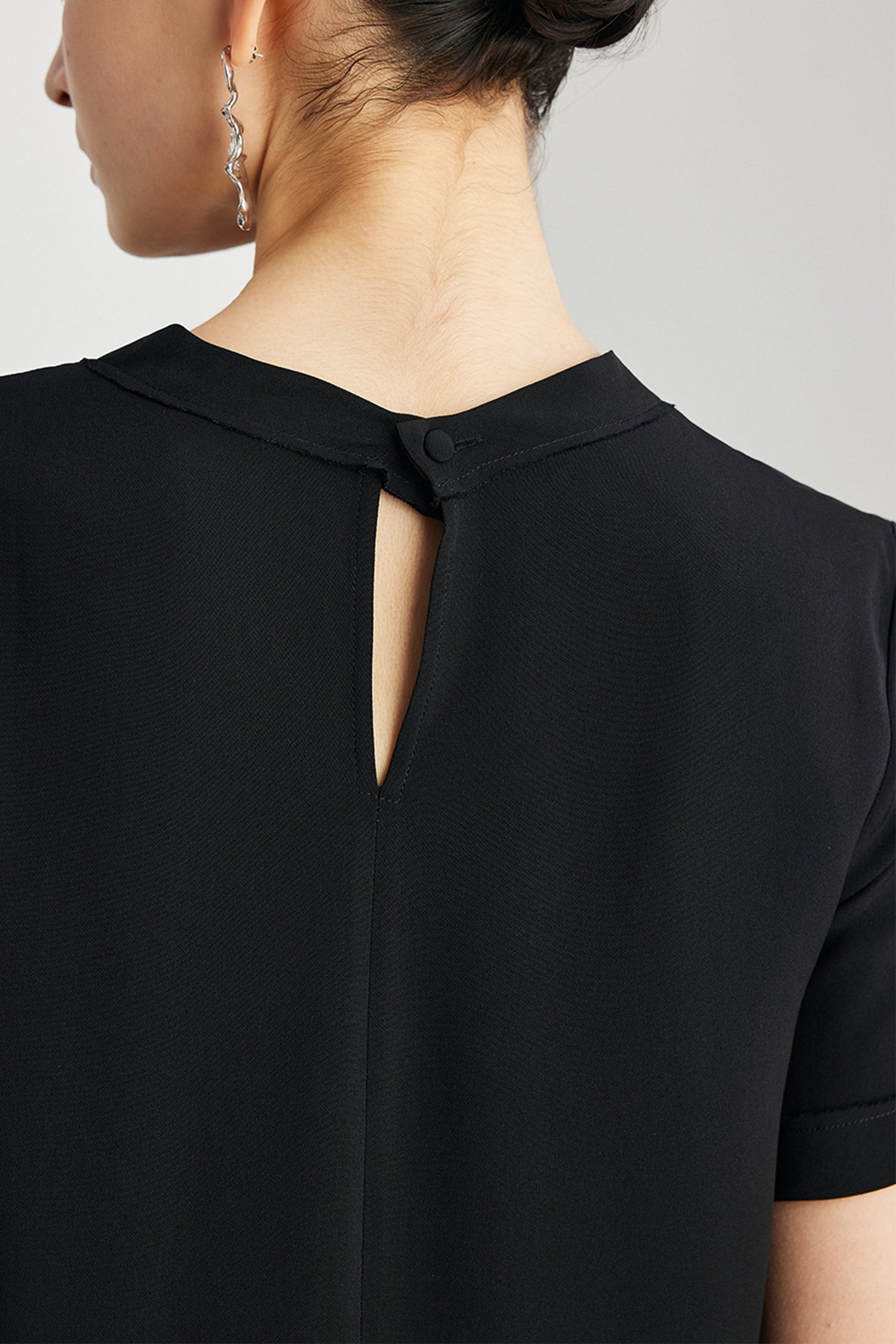 30 Momme Silk Crepe Short Sleeve Midi Dress