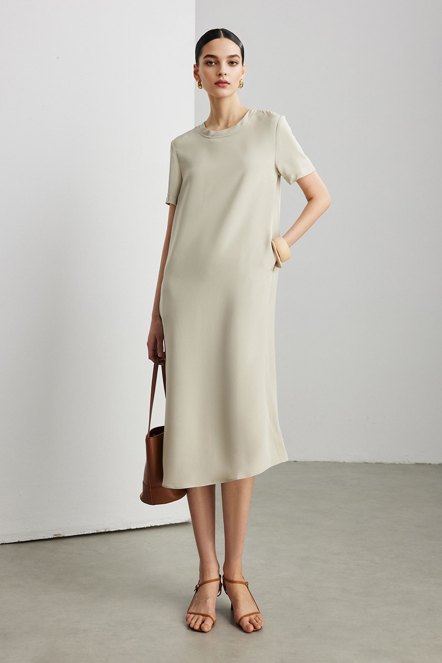 30 Momme Silk Crepe Short Sleeve Midi Dress