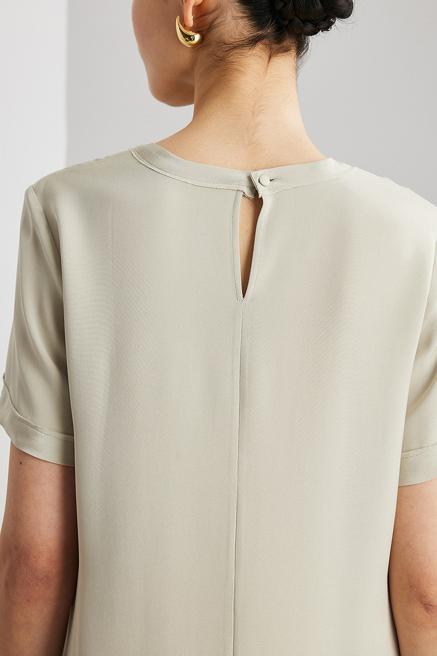 30 Momme Silk Crepe Short Sleeve Midi Dress