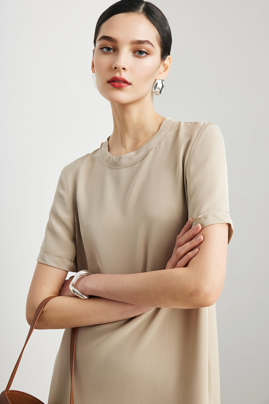 30 Momme Silk Crepe Short Sleeve Midi Dress