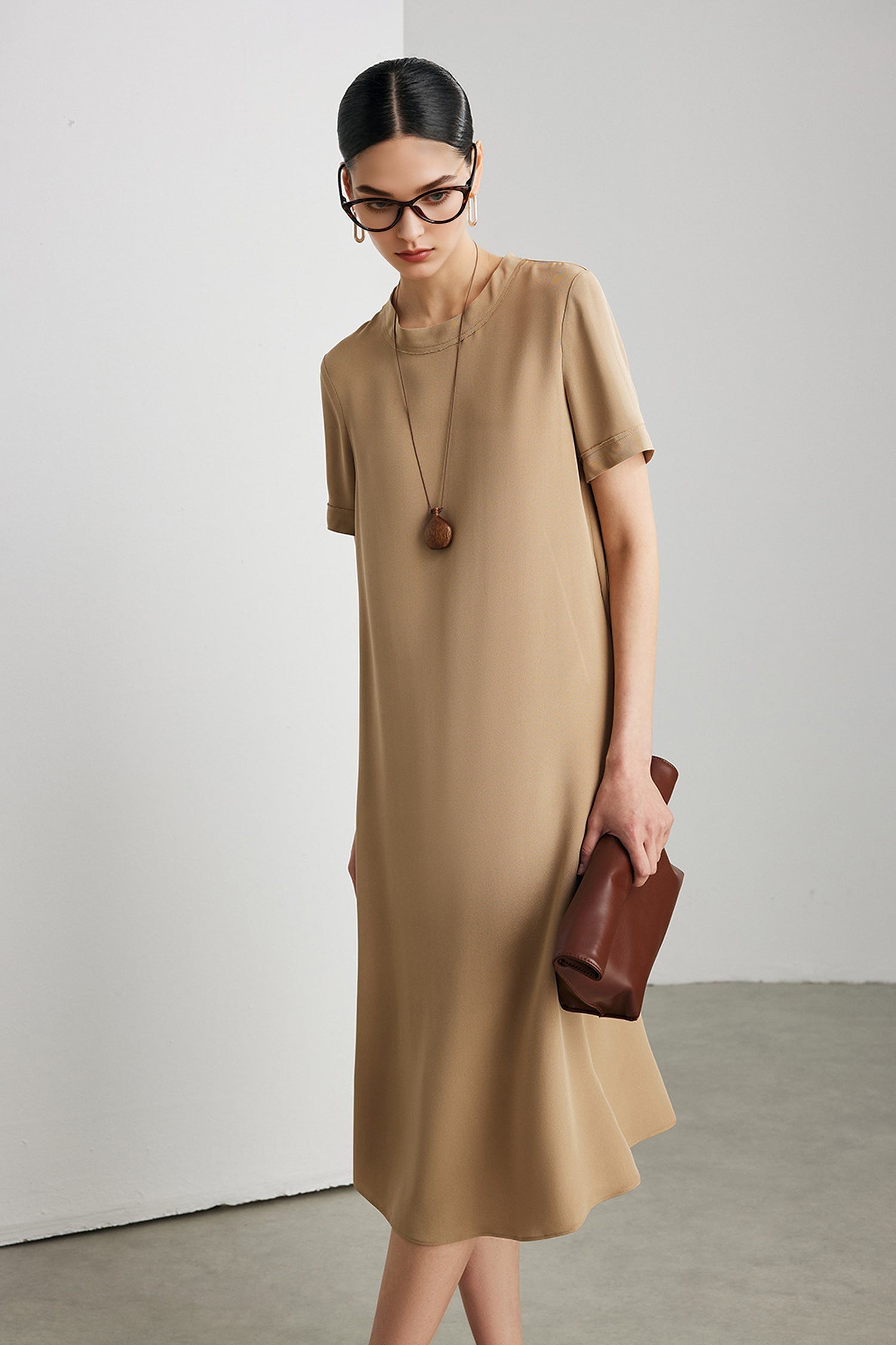 30 Momme Silk Crepe Short Sleeve Midi Dress